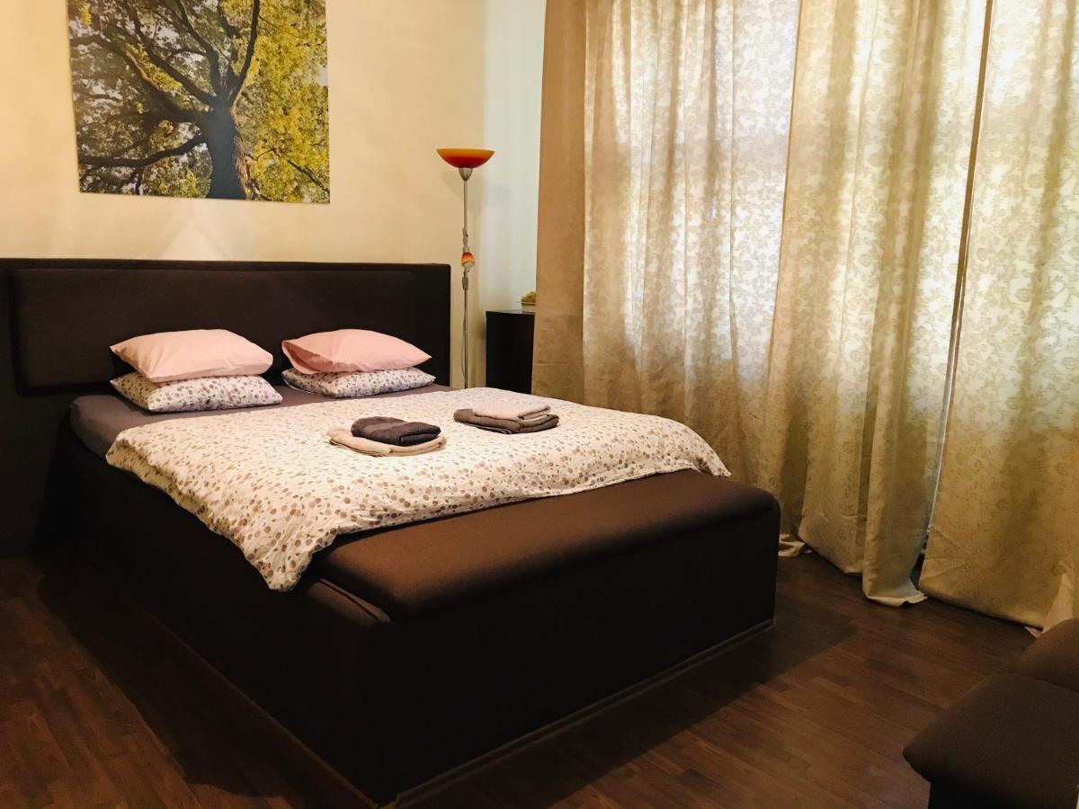 Apartman Stursovka Bed & Breakfast Brno Bagian luar foto